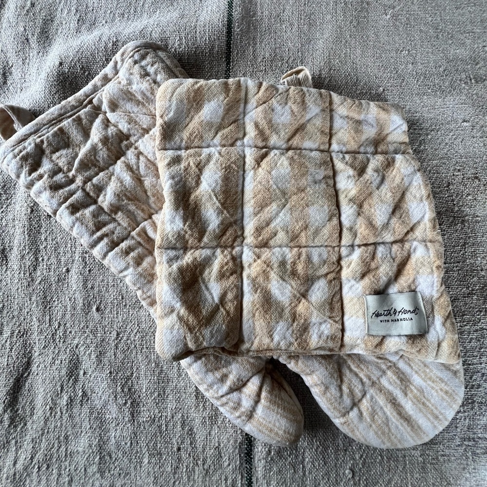 Hearth & Hand Quilted Tan Oven Mitts